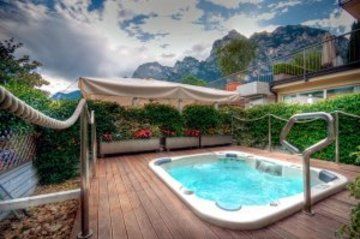 Outdoor Pictures 22