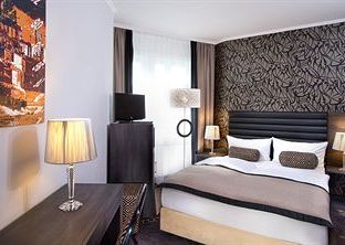 Hotel Image 1