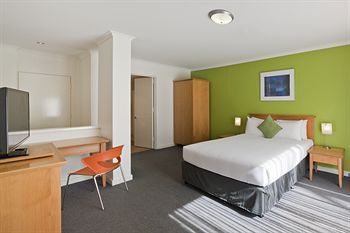 ibis Styles Alice Springs Oasis