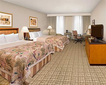 DoubleTree by Hilton Atlanta Airport