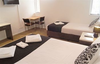 Parkdale Motor Inn