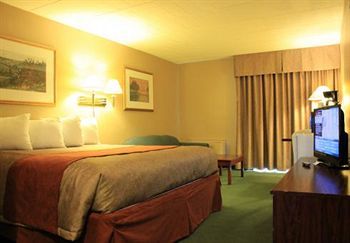 Travelodge by Wyndham Cambridge - Waterloo