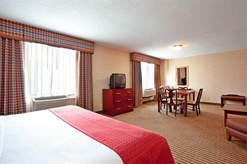 Lynchburg Grand Hotel