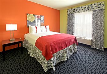 Holiday Inn Garland, an IHG Hotel
