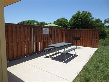 Outdoor Pictures 17