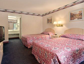 Days Inn by Wyndham Sanford