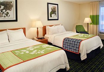 Fairfield Inn & Suites Indianapolis East