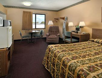 Super 8 by Wyndham Campbellsville KY