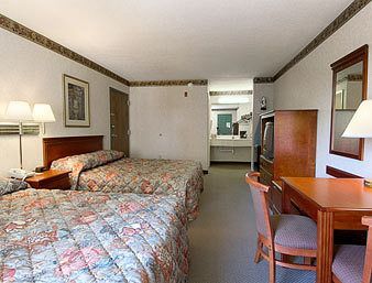 Super 8 by Wyndham Ft. Oglethorpe GA/Chatt TN Area