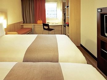 ibis London Luton Airport