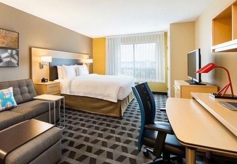 TownePlace Suites by Marriott Red Deer