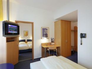 Hotel Image 4