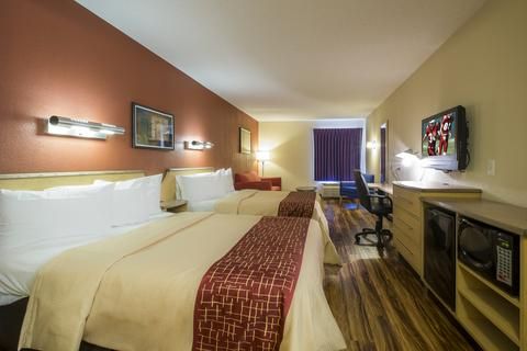 Red Roof Inn & Suites Philadelphia - Bellmawr