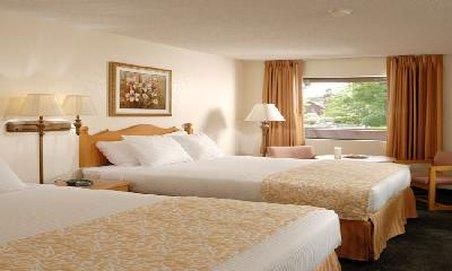 Brookwood Inn Branson