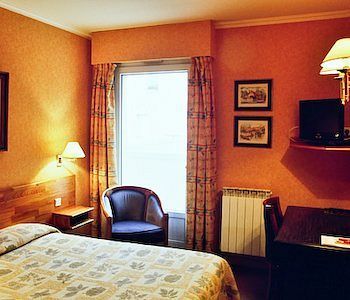 Hotel Sully
