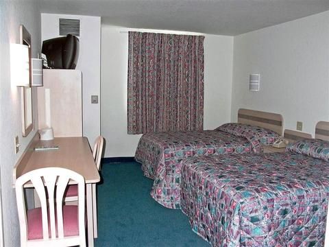 Motel 6-Avoca, IA