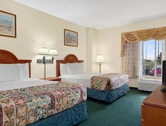 BAYMONT INN AND SUITES ORLANDO