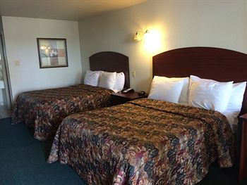 Country Hill Inn & Suite Eagle Pass