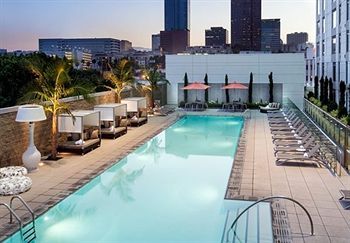 Courtyard by Marriott Los Angeles L.A. LIVE