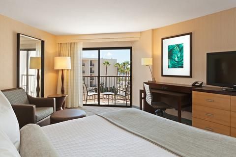 Sonesta Redondo Beach & Marina