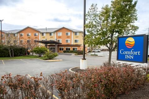 Comfort Inn Gurnee near Six Flags