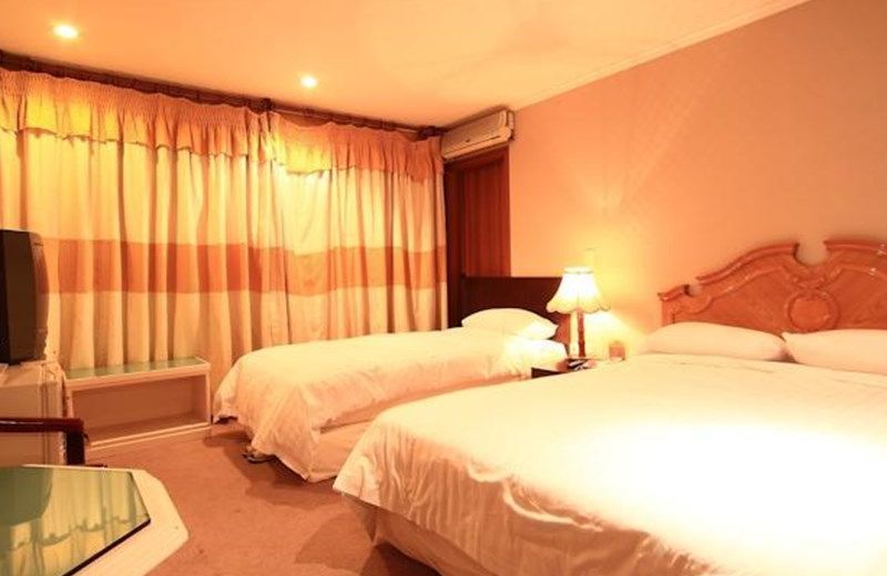 Lake Hills Songnisan Hotel