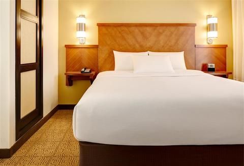 Hyatt Place Chantilly Dulles Airport South