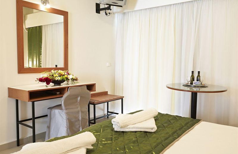 Hotel Galaxias