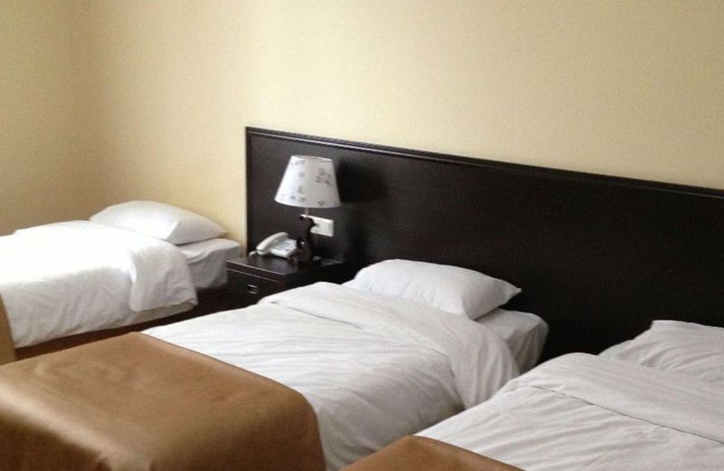 M&M Hotel