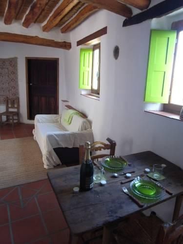 LA CUADRA VIEJA