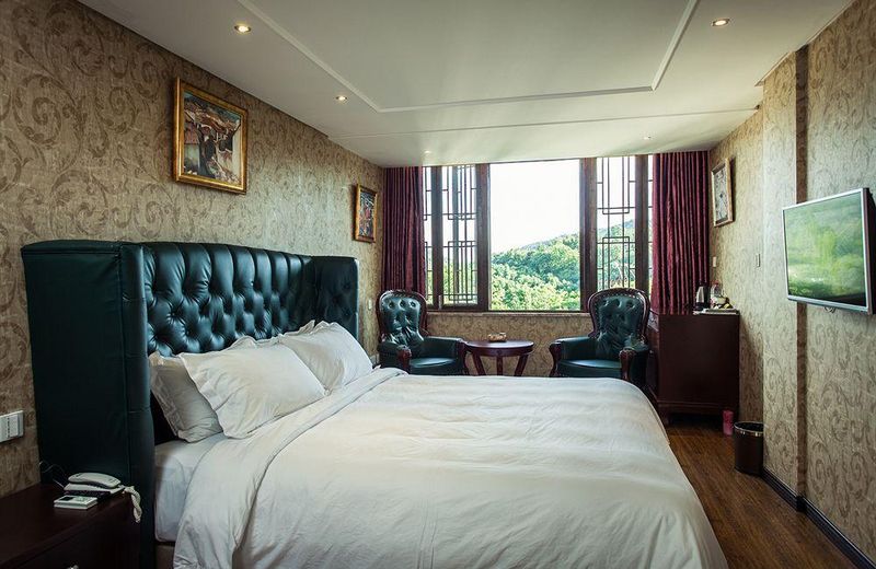SHENANBEI BOUTIQUE HOTEL
