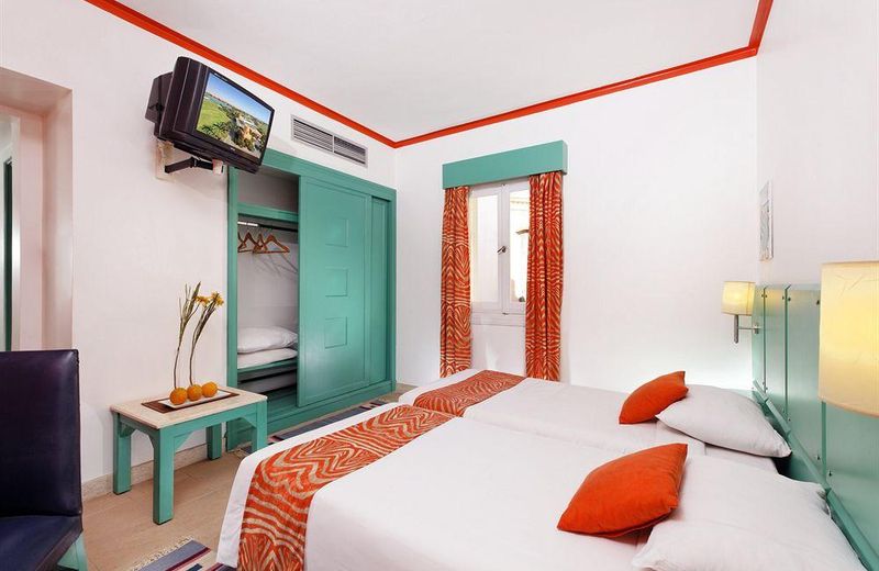 Turtle's Inn Hotel