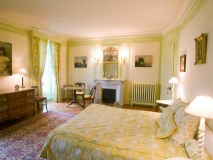 Château de Sarceaux