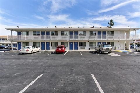 Motel 6-Santa Clara, CA