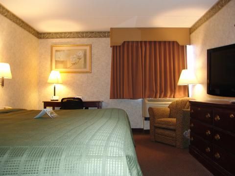 Comfort Inn & Suites