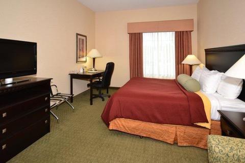 Best Western PLUS Victor Inn & Suites