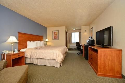 Clarion Inn