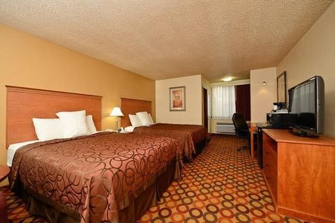 Clarion Inn