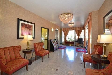 Best Western Hollywood Plaza Inn - Hollywood Walk of Fame Hotel - LA