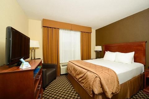 Best Western Strathmore Inn