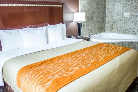 Travelodge by Wyndham Ozone Park