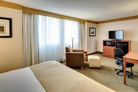 Best Western Plus Como Park Hotel