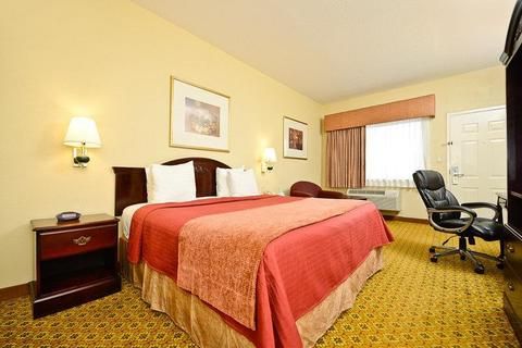 Best Western Dayton Inn & Suites
