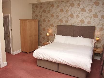 The George Hotel