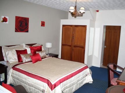 Fairy Falls Hotel