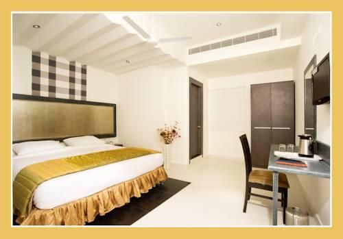 OYO 10139 Hotel Palak Residency