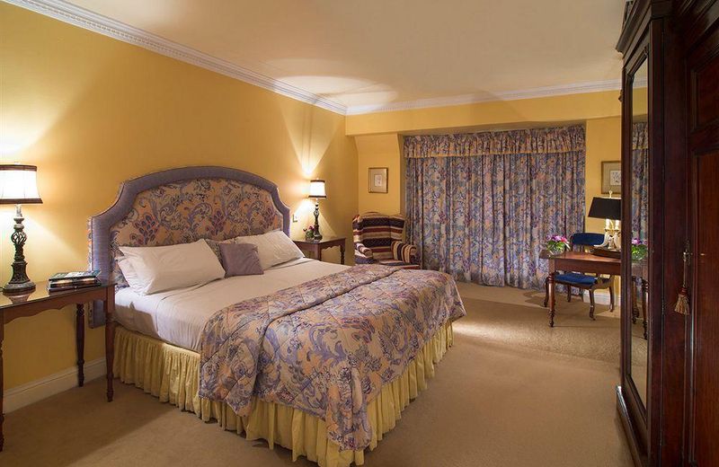 Aherne's Townhouse Hotel and Seafood Restaurant
