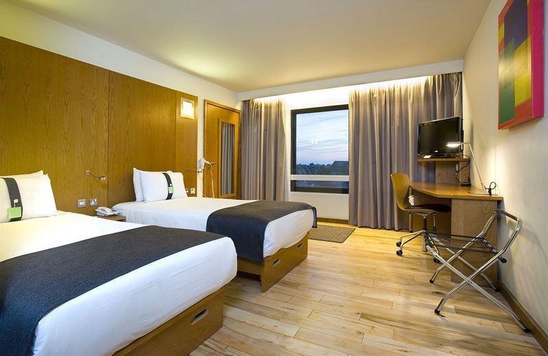 Holiday Inn London West, an IHG Hotel