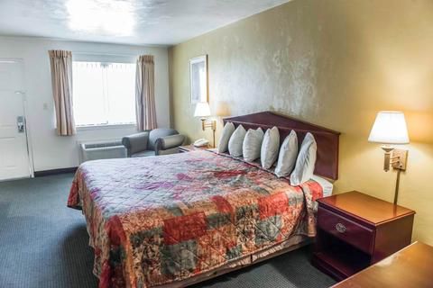 Suburban Extended Stay Hotel Tallahassee near University