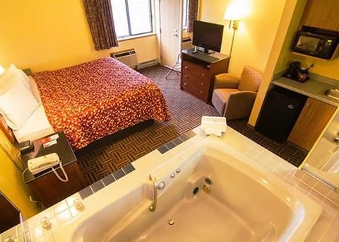 Econo Lodge River Falls
